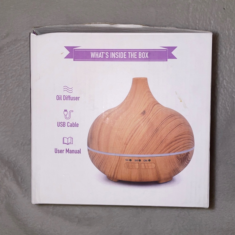 Bluzen Brand Oil Diffuser- Never Opened!